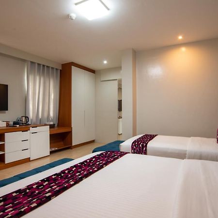 The Madeline Boutique Hotel & Suites Davao Exterior photo